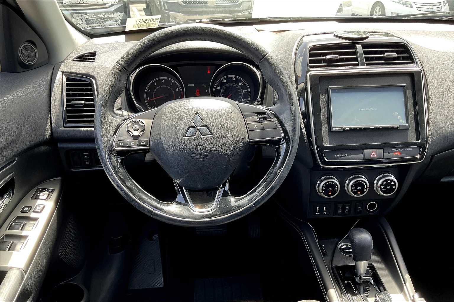Vehicle image 7 of 29