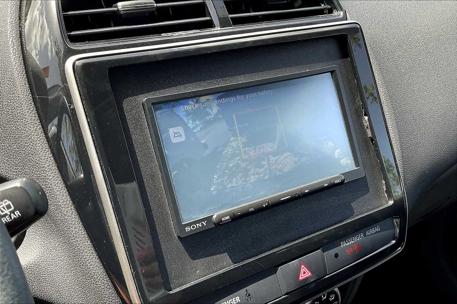 Vehicle image 20 of 29