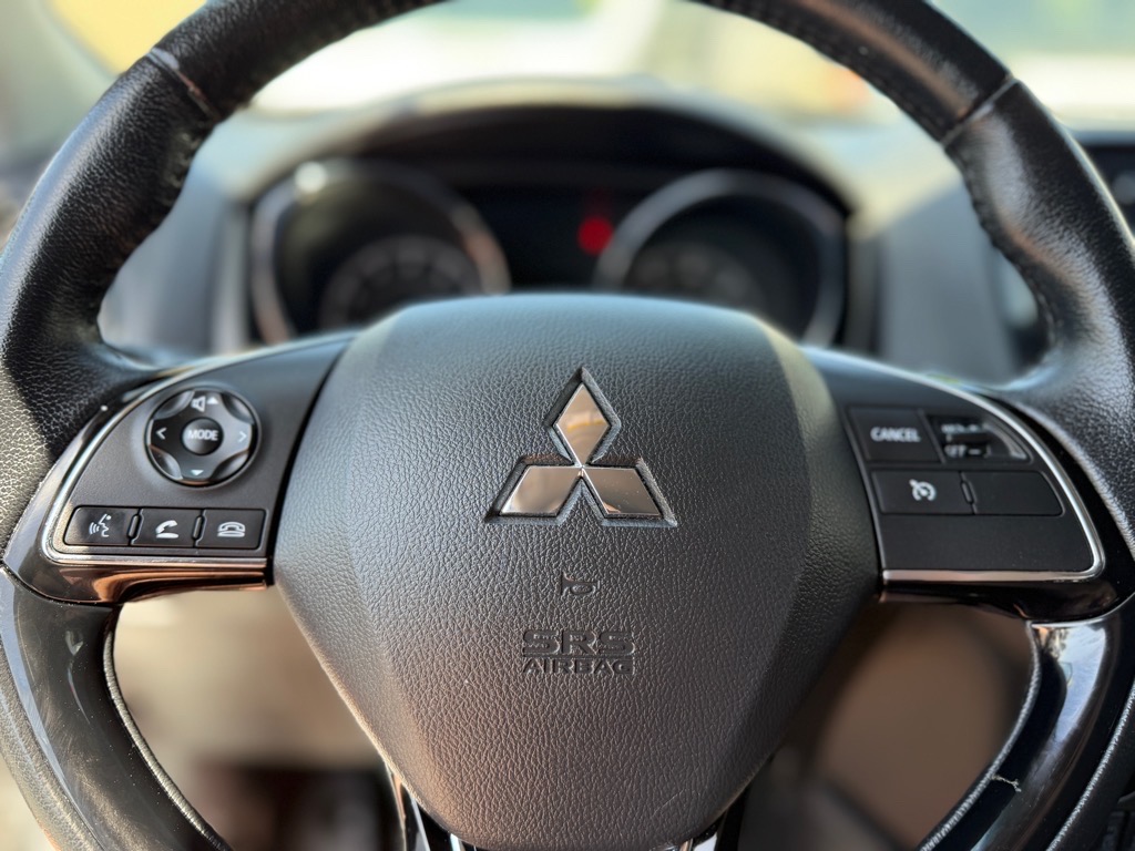 Vehicle image 32 of 32