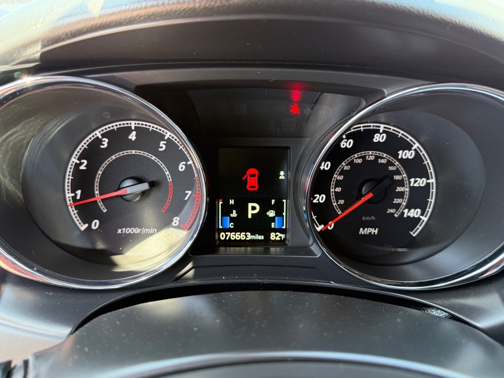 Vehicle image 31 of 32