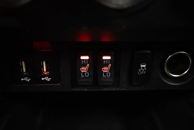 Vehicle image 20 of 29
