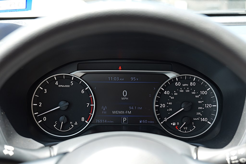 Vehicle image 19 of 29