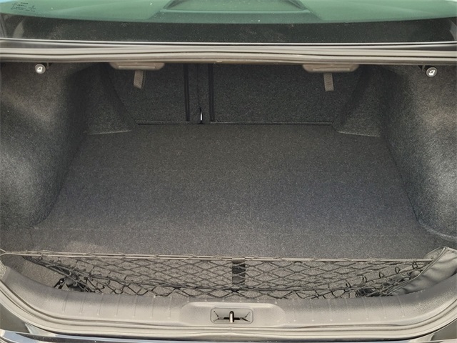 Vehicle image 8 of 48