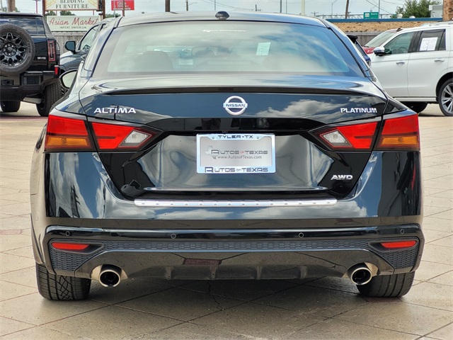 Vehicle image 5 of 48