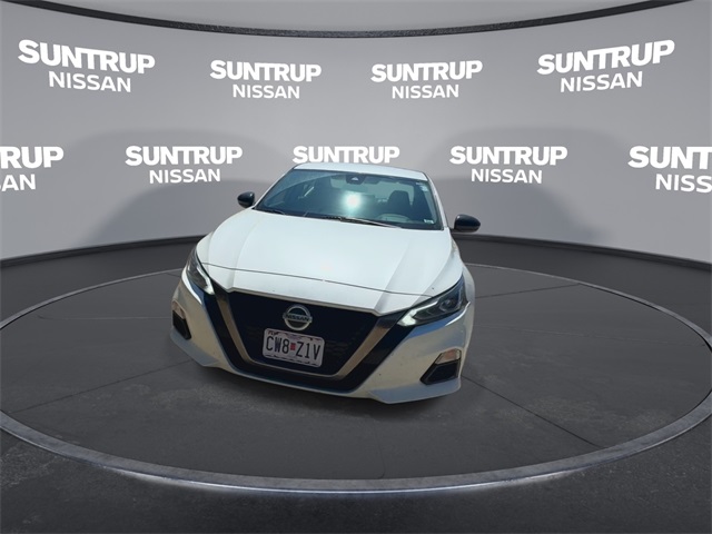 Vehicle image 1 of 28