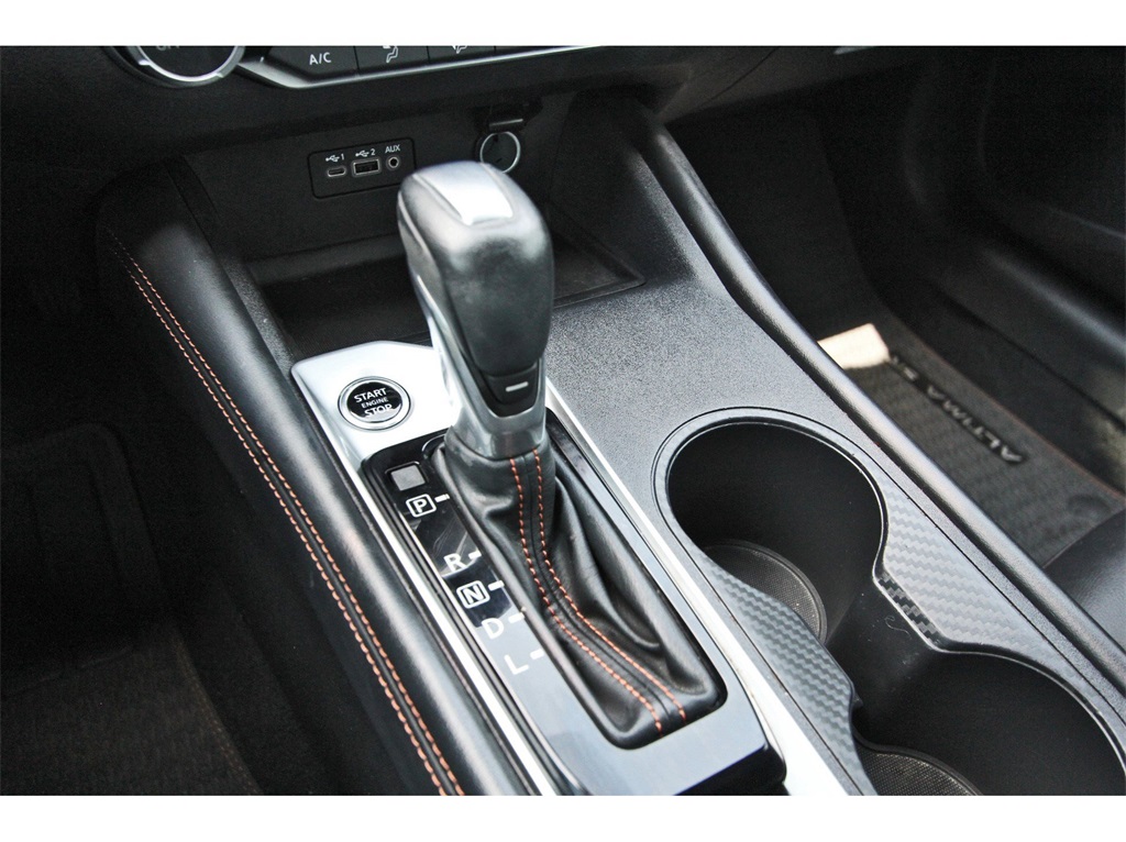 2021 Nissan Altima 2.5 SR Image 19 of 28