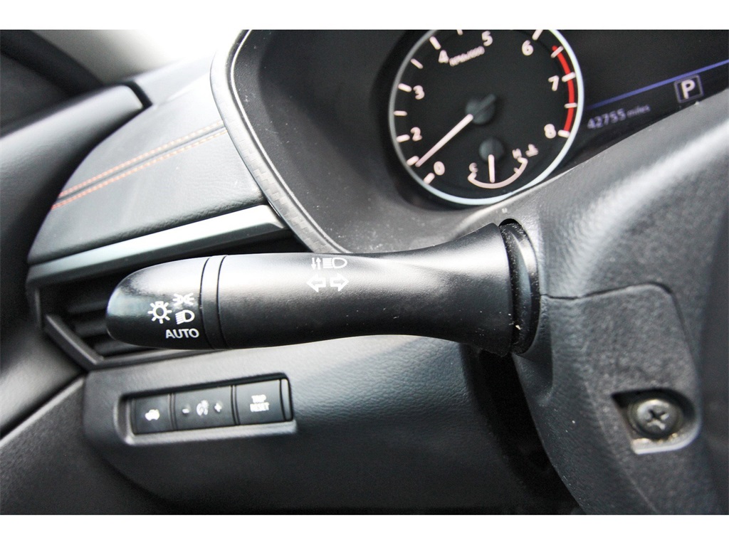 2021 Nissan Altima 2.5 SR Image 21 of 28