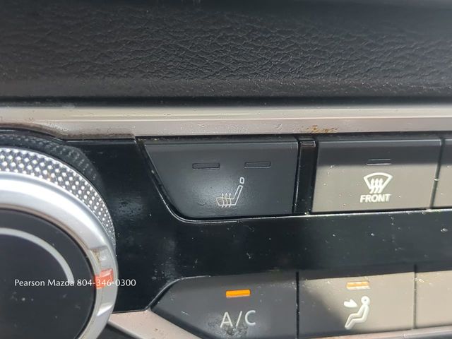 Vehicle image 18 of 27