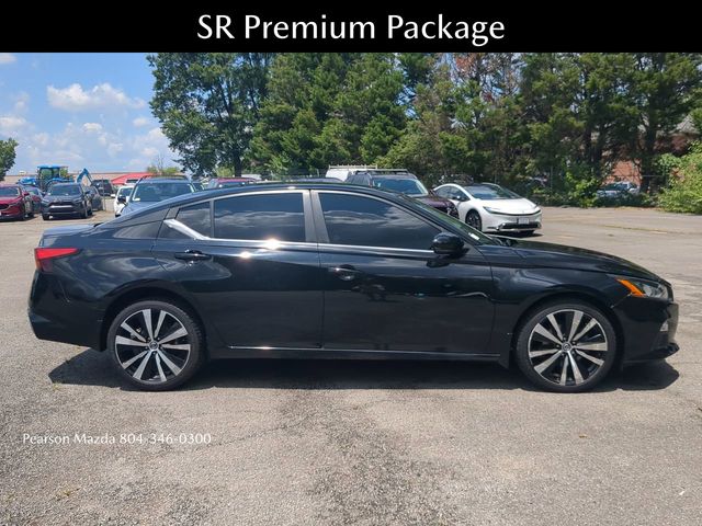Vehicle image 5 of 27