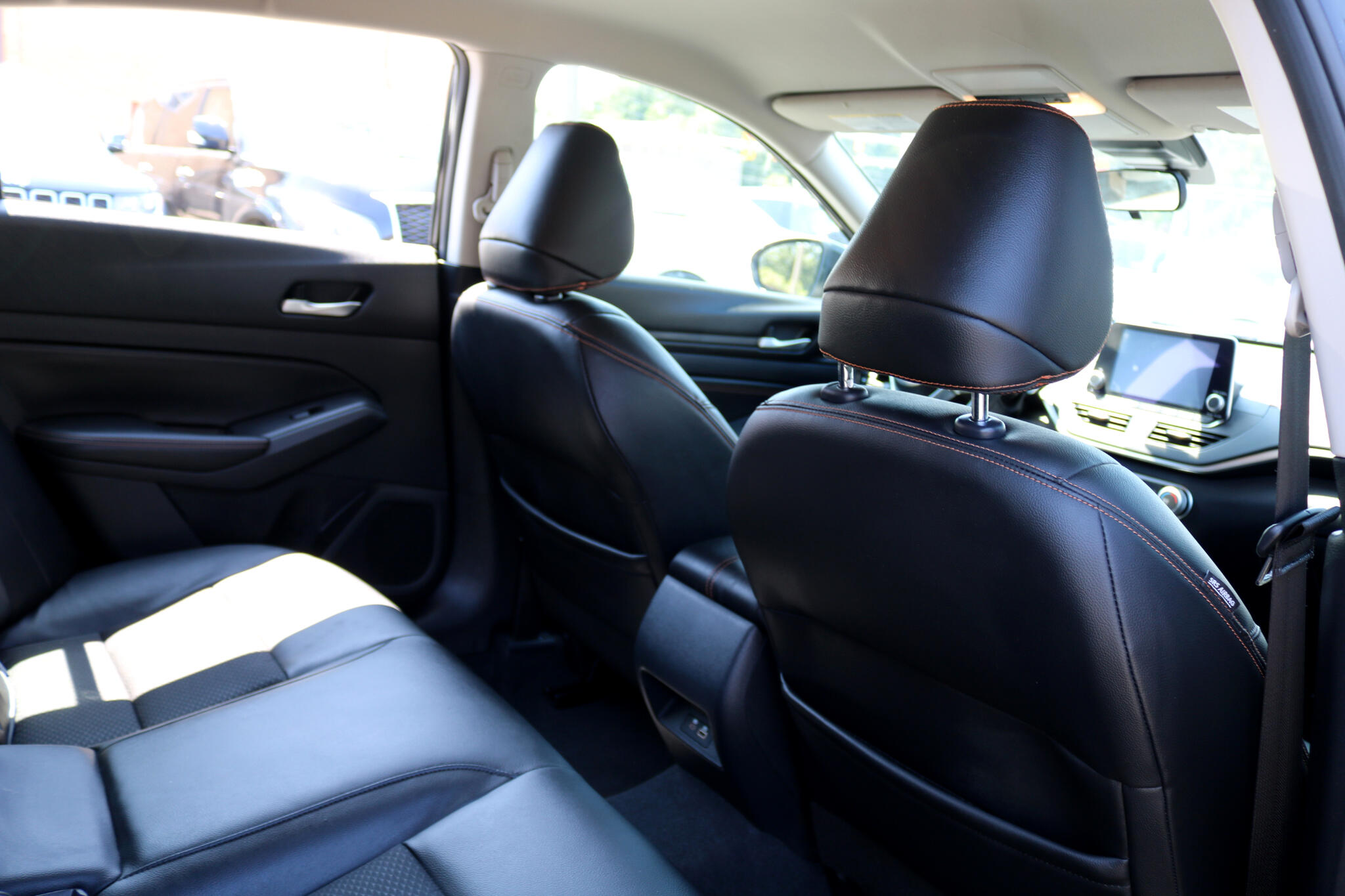 2021 Nissan Altima 2.5 SR Image 16 of 46