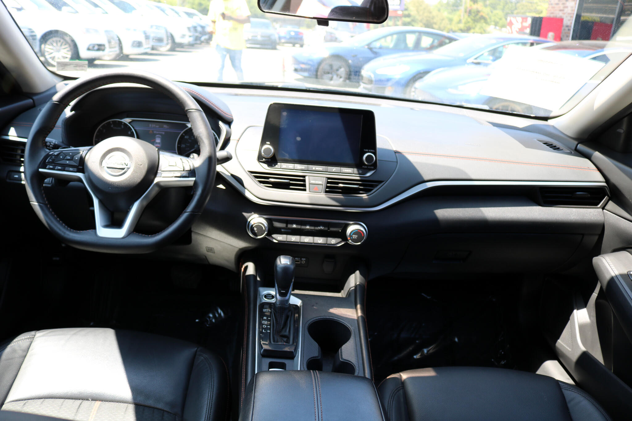 2021 Nissan Altima 2.5 SR Image 20 of 46