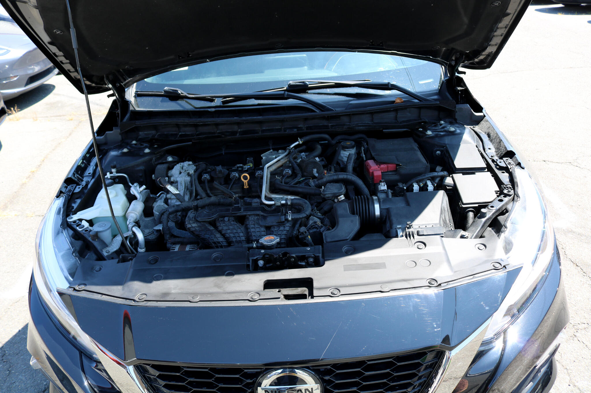 2021 Nissan Altima 2.5 SR Image 9 of 46
