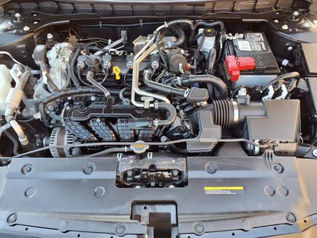Vehicle image 25 of 26