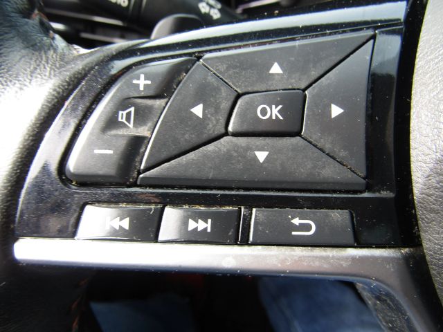 2021 Nissan Altima 2.5 SR Image 21 of 26