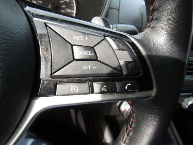 2021 Nissan Altima 2.5 SR Image 18 of 26