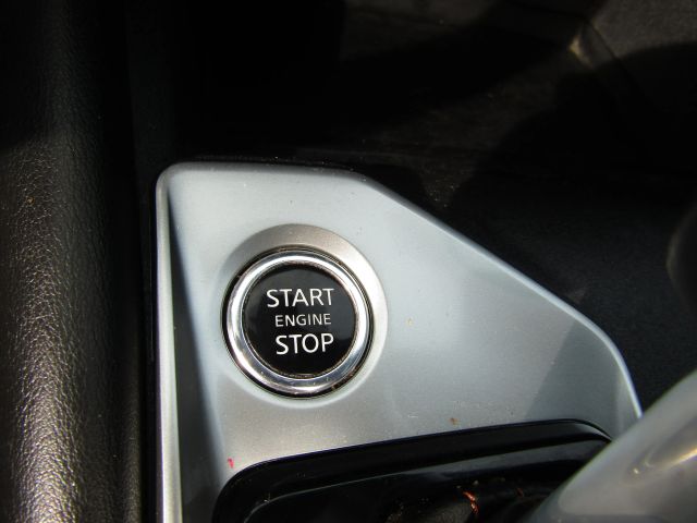 2021 Nissan Altima 2.5 SR Image 17 of 26