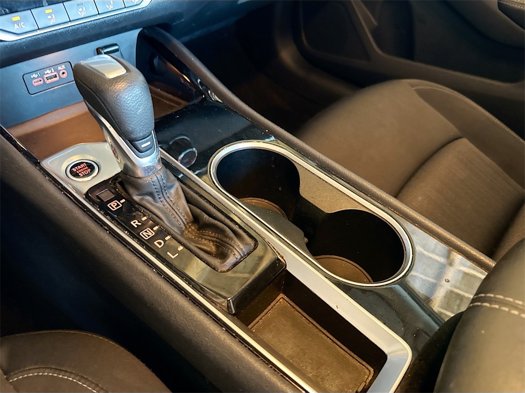 2021 Nissan Altima 2.5 SV Image 21 of 30