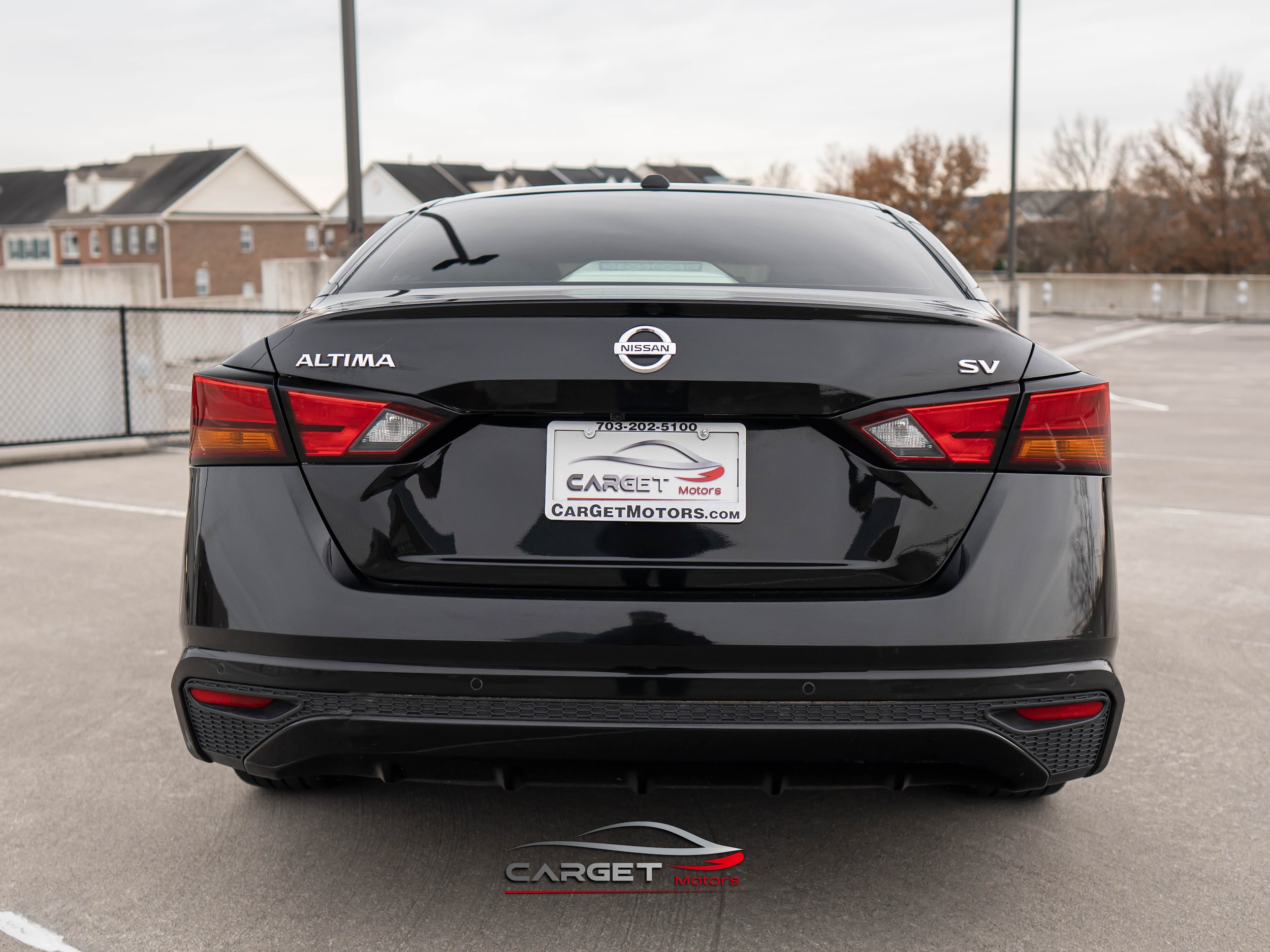 Vehicle image 7 of 46