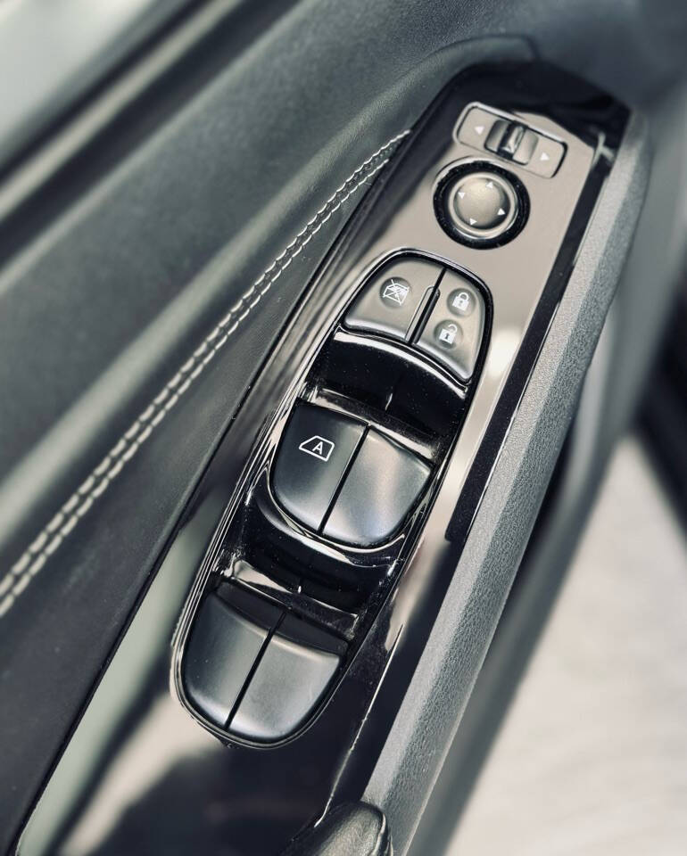 2021 Nissan Altima 2.5 SV Image 30 of 30