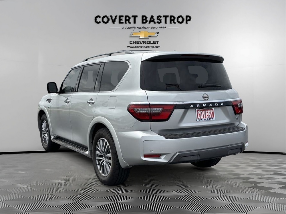 Vehicle image 4 of 40