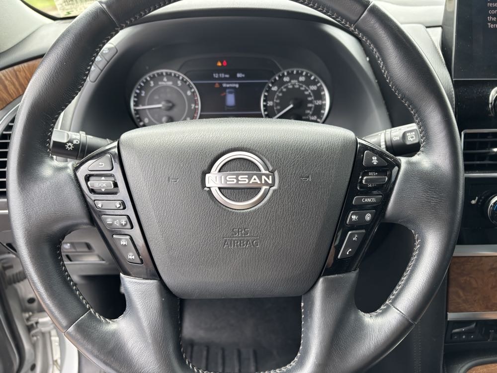 Vehicle image 12 of 40