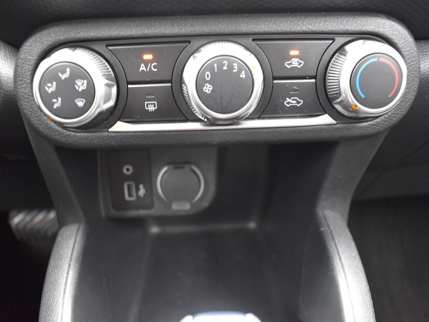 Vehicle image 25 of 25