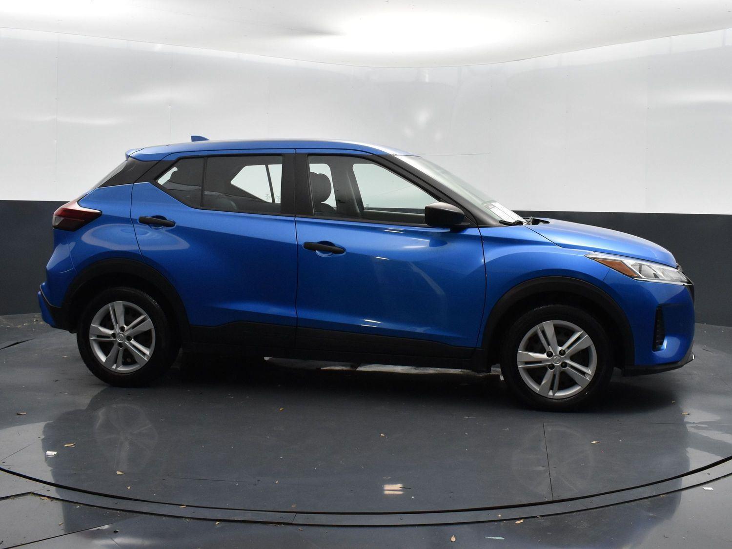 Vehicle image 8 of 25
