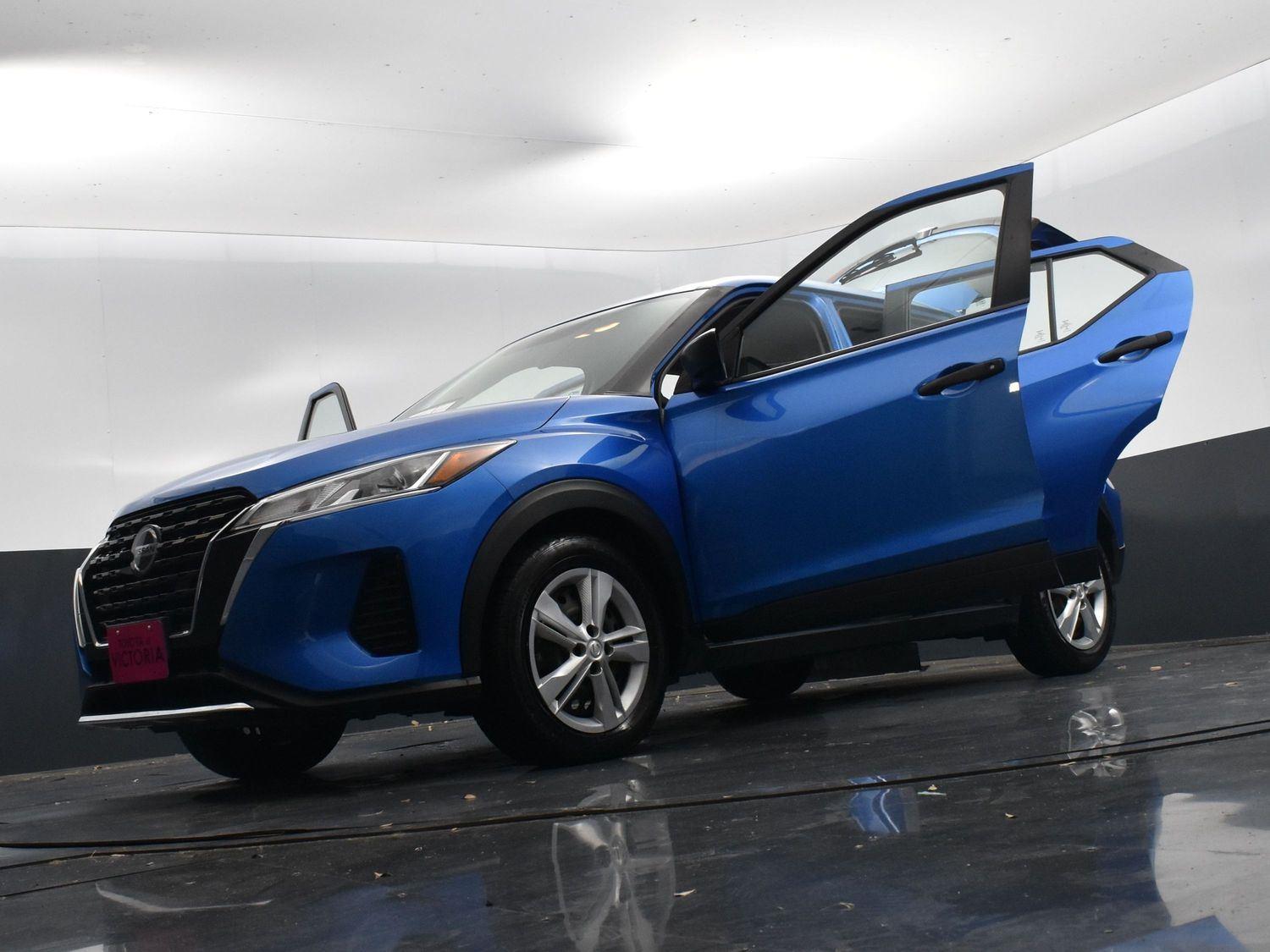 Vehicle image 4 of 25