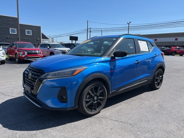 Vehicle image 1 of 32