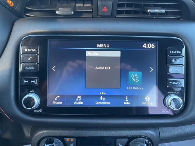 Vehicle image 19 of 32