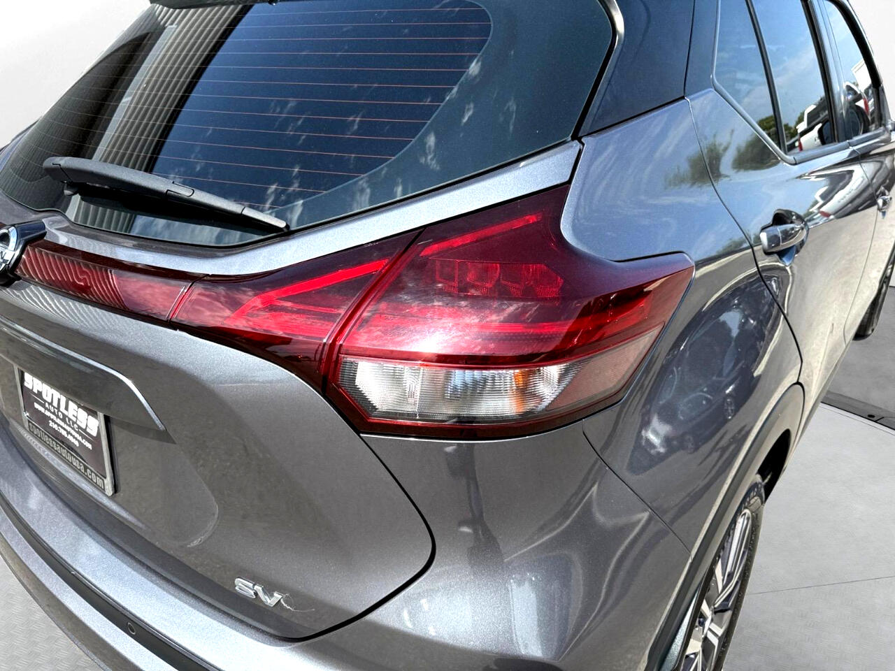 Vehicle image 13 of 37