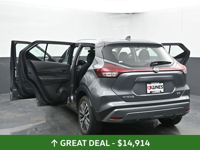 Vehicle image 42 of 117