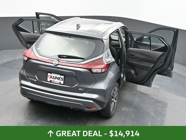 Vehicle image 27 of 117