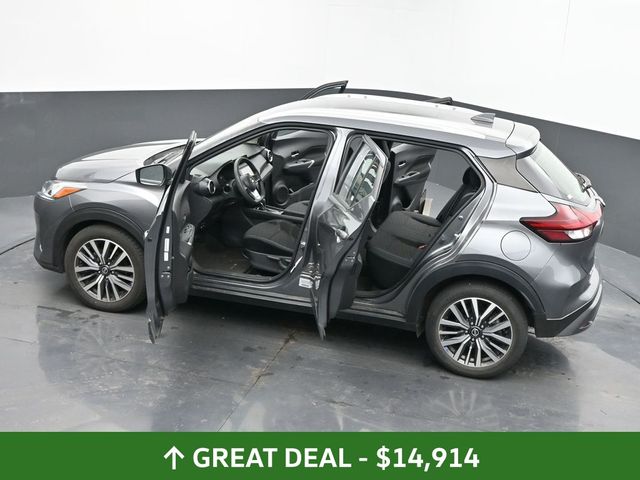 Vehicle image 37 of 117