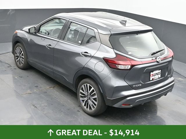Vehicle image 41 of 117