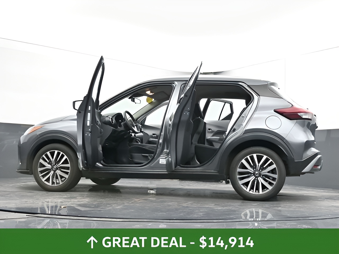 Vehicle image 113 of 117
