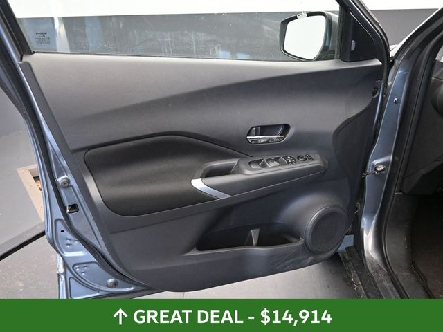 Vehicle image 53 of 117