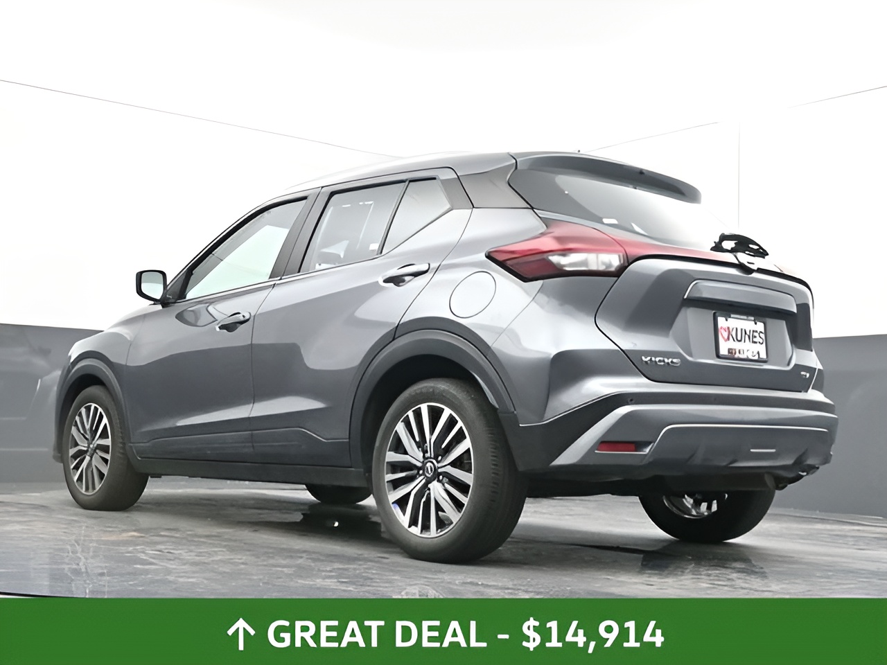 Vehicle image 115 of 117