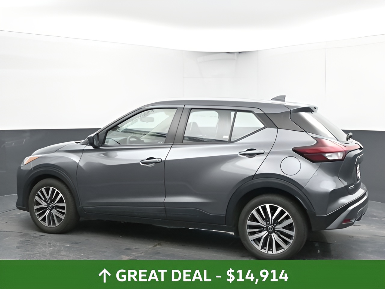Vehicle image 109 of 117