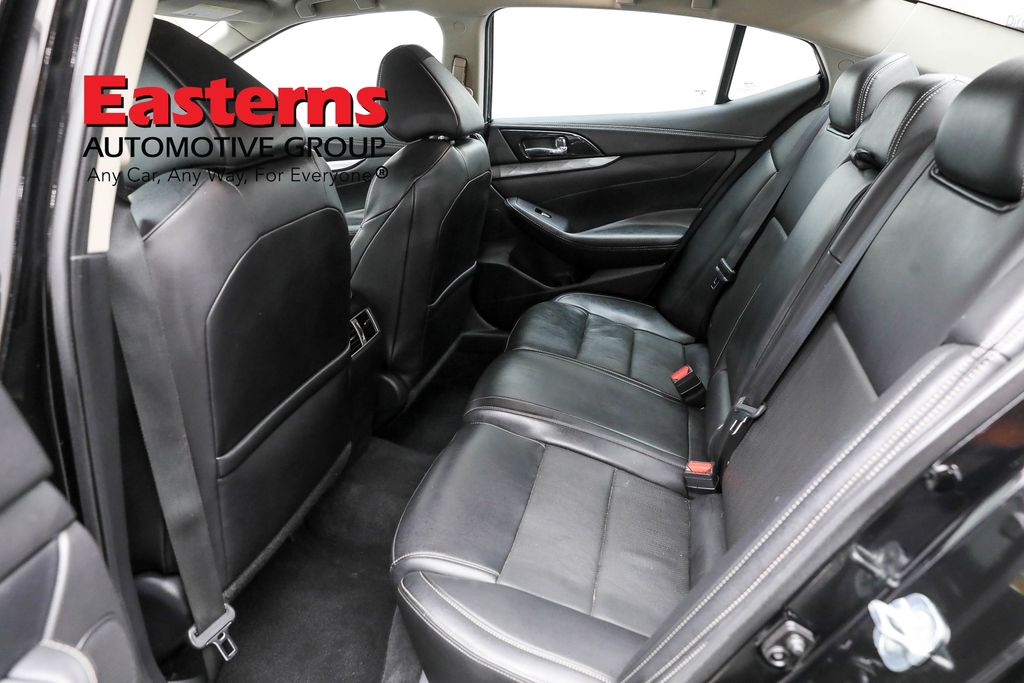 Vehicle image 49 of 61