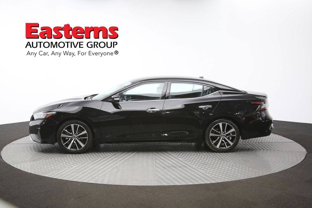 Vehicle image 2 of 61