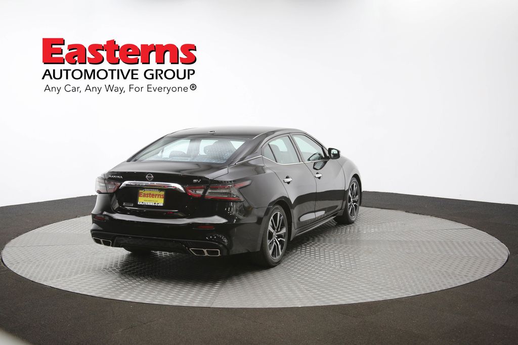 Vehicle image 16 of 61
