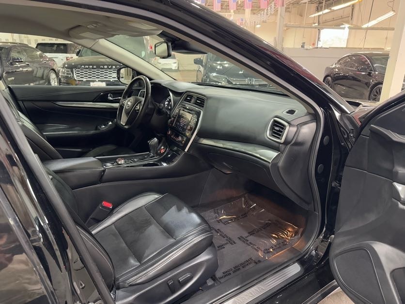 2021 Nissan Maxima SV Image 29 of 37