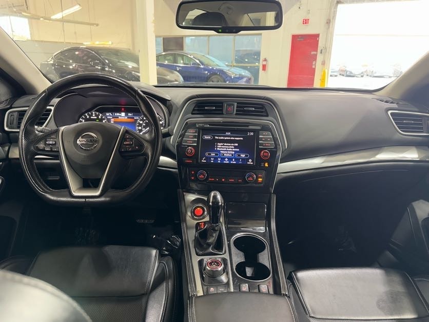 2021 Nissan Maxima SV Image 25 of 37