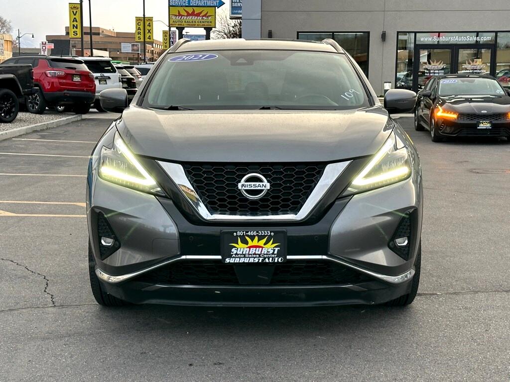 Vehicle image 2 of 28