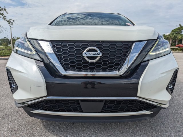 Vehicle image 4 of 36