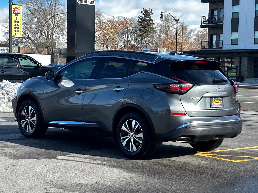 Vehicle image 7 of 35