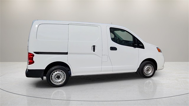 Vehicle image 5 of 35