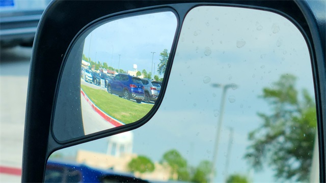 Vehicle image 11 of 35