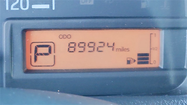 Vehicle image 12 of 35